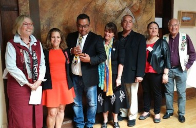 Minister Carolyn Bennett, Minister Chrystia Freeland with Indigenous leaders