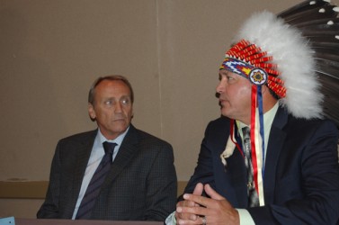 Minister John Duncan and Alexis Nakota Sioux Nation Chief Cameron Alexis