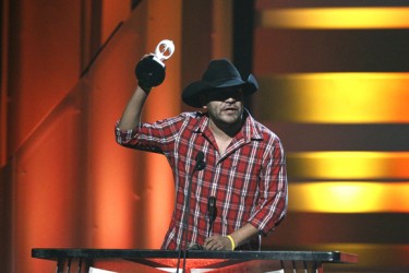 Shane Yellowbird thanks audience