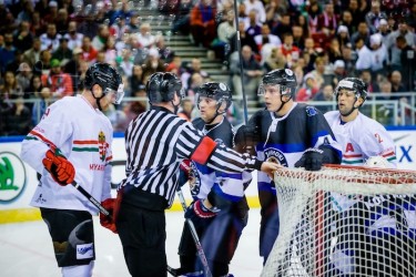 Mike Auksi plays in game in Hungary