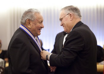 Alex Janvier presented with provincial Order of Excellence