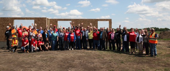 Projects trains and houses people in Flying Dust