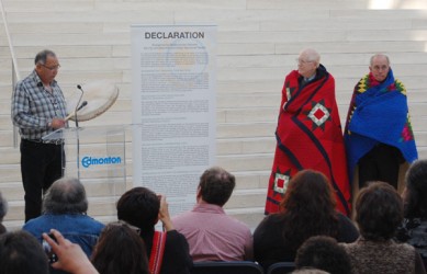 Elder Leonard Saddleback honours Councillor Ron Hayter and Mayor Stephen Mandel