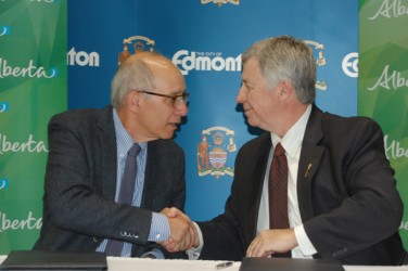 Mayor Stephen Mandel (left) and Alberta Aboriginal Relations Minister Robin Camp