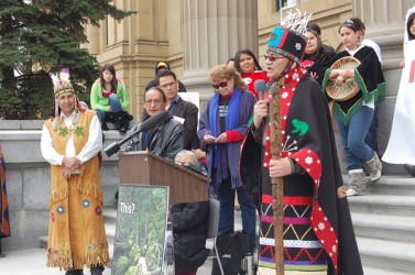 Hereditary Chief Na’Moks at the Alberta Legislature in Edmon