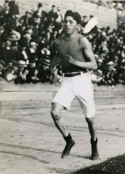 Tom Longboat Courtesy of Canada's Sports Hall of Fame